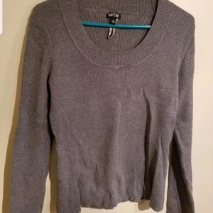 Women's ribbed top